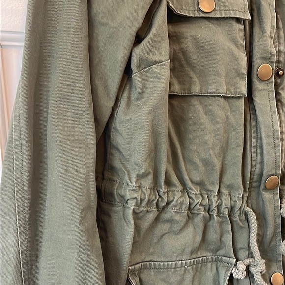Market & Spruce Olive Green Lightweight Spring Utility Jacket - Size Small - Picture 4 of 15